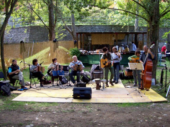  Image name: 00_100_0338.JPG 
 width: 576 pixel 
 height: 432 pixel 
 Size: 115166 bytes 
 Click to enlarge 